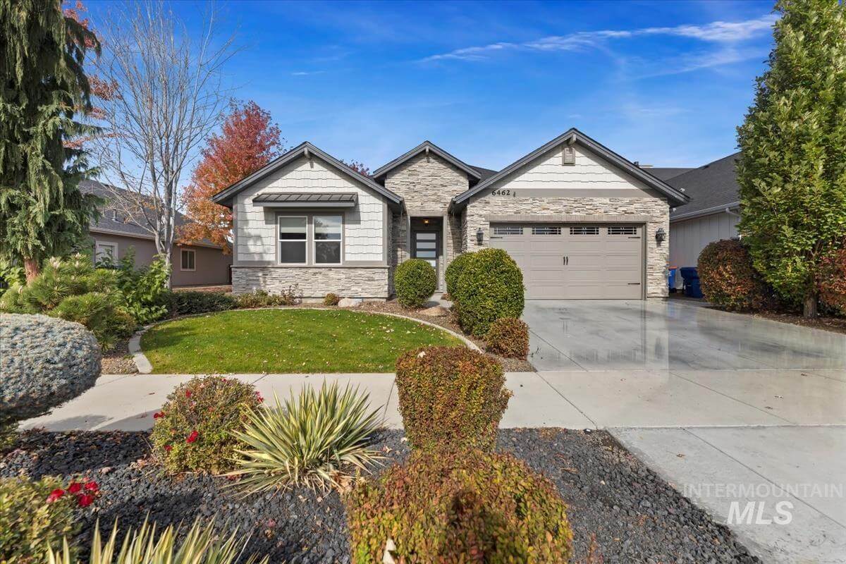 Founders Ave., Eagle